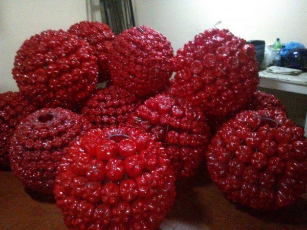 Decoración de Navidad con Materiales Reciclados