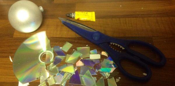 Decoración de Navidad con Materiales Reciclados