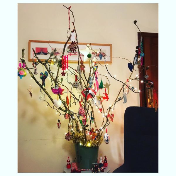 Como hacer arbol navidad ramas adornos colores