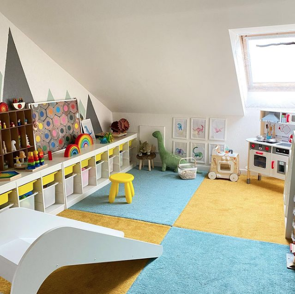 Los mejores juegos caseros educativos para hacer con niños habitación amplia