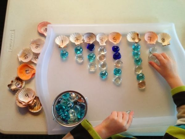 Los mejores juegos caseros educativos para hacer con niños aprendiendo a contar