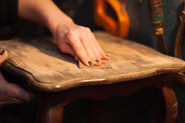 Cuales los mejores trucos consejos para envejecer mueble madera 