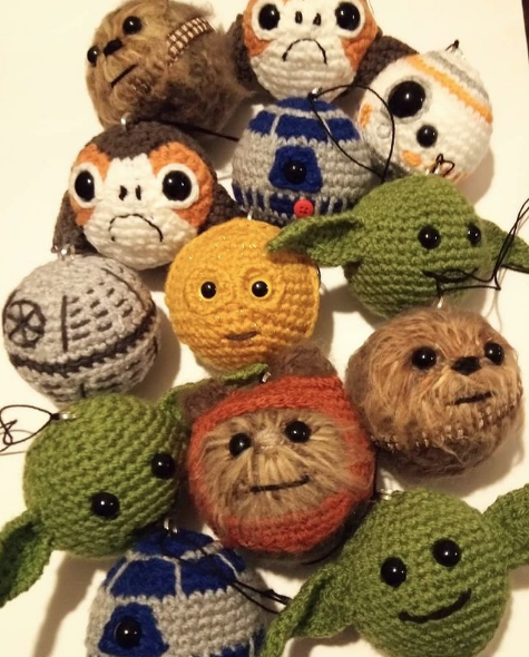 Manualidades de Star Wars para niños en llaveros crochet+