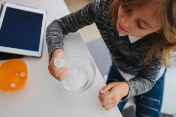 Como se hace el slime casero paso a paso para ninos 15