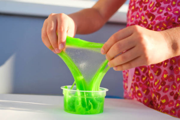 Como se hace slime casero paso a paso para ninos 20