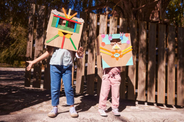 Juguetes reciclados cabeza carton