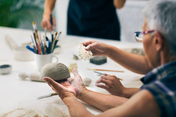 Las mejores ideas de manualidades para personas mayores FOTOS ceramica flor