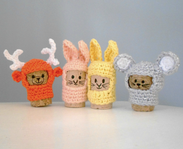 Ideas y consejos para hacer animales con corchos para niños animales abrigados