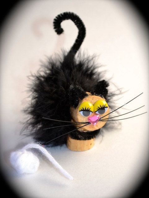 Ideas y consejos para hacer animales con corchos para niños gato peludo
