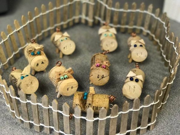 Ideas y consejos para hacer animales con corchos para niños zoo