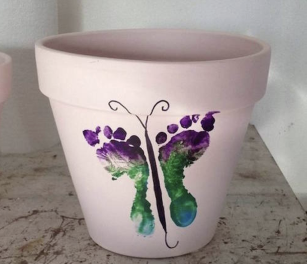 Las mejores ideas para hacer manualidades con los abuelos maceta pues