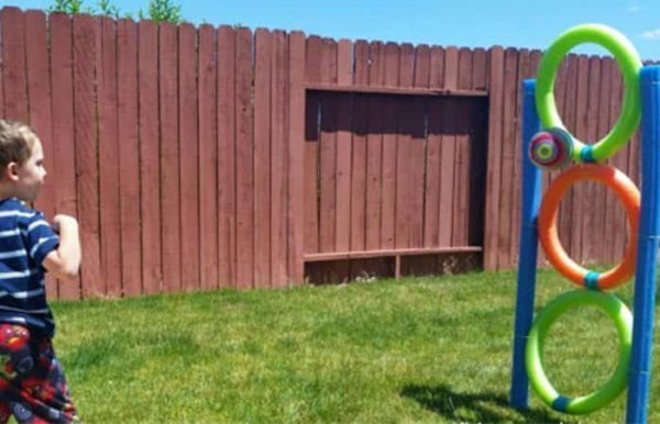 Manualidades para hacer con churros de piscina para ninos canasta