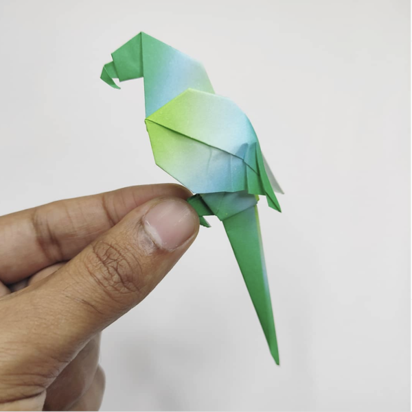 los Origami más sencillos para hacer con personas mayores y celebrar el Día Mundial del Origami loro